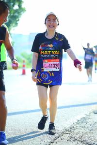 BIB: 41320
                            <button type="button" onclick="openModal(3699804)" class="btn btn-primary btn-sm float-right btn-popup" data-toggle="modal" data-target=".modal-high-quality">
                        <i class="fas fa-shopping-cart"></i> Add to Cart
                    </button>
                                            <button type="button" onclick="isThisMe(3699804, true)" class="btn btn-success btn-sm float-right btn-popup btn-isme hidden" data-toggle="tooltip" data-placement="bottom" title="นี่คือรูปของคุณใช่ไหม คลิกที่นี่เพื่อเอาเข้าอัลบั้ม">
                        <i class="fas fa-plus"></i> Add to album
                    </button>
                    <button type="button" onclick="isThisMe(3699804, false)" class="btn btn-warning btn-sm float-right btn-popup btn-isnotme hidden">
                        <i class="fas fa-ban"></i> Remove from album
                    </button>