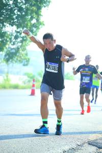 BIB: 20115
                            <button type="button" onclick="openModal(3705189)" class="btn btn-primary btn-sm float-right btn-popup" data-toggle="modal" data-target=".modal-high-quality">
                        <i class="fas fa-shopping-cart"></i> Add to Cart
                    </button>
                                            <button type="button" onclick="isThisMe(3705189, true)" class="btn btn-success btn-sm float-right btn-popup btn-isme hidden" data-toggle="tooltip" data-placement="bottom" title="นี่คือรูปของคุณใช่ไหม คลิกที่นี่เพื่อเอาเข้าอัลบั้ม">
                        <i class="fas fa-plus"></i> Add to album
                    </button>
                    <button type="button" onclick="isThisMe(3705189, false)" class="btn btn-warning btn-sm float-right btn-popup btn-isnotme hidden">
                        <i class="fas fa-ban"></i> Remove from album
                    </button>