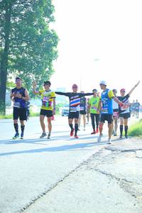 BIB: 
                            <button type="button" onclick="openModal(3813550)" class="btn btn-primary btn-sm float-right btn-popup" data-toggle="modal" data-target=".modal-high-quality">
                        <i class="fas fa-shopping-cart"></i> Add to Cart
                    </button>
                                            <button type="button" onclick="isThisMe(3813550, true)" class="btn btn-success btn-sm float-right btn-popup btn-isme hidden" data-toggle="tooltip" data-placement="bottom" title="นี่คือรูปของคุณใช่ไหม คลิกที่นี่เพื่อเอาเข้าอัลบั้ม">
                        <i class="fas fa-plus"></i> Add to album
                    </button>
                    <button type="button" onclick="isThisMe(3813550, false)" class="btn btn-warning btn-sm float-right btn-popup btn-isnotme hidden">
                        <i class="fas fa-ban"></i> Remove from album
                    </button>