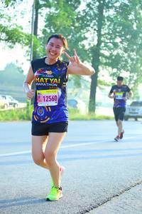 BIB: 12560
                            <button type="button" onclick="openModal(3686626)" class="btn btn-primary btn-sm float-right btn-popup" data-toggle="modal" data-target=".modal-high-quality">
                        <i class="fas fa-shopping-cart"></i> Add to Cart
                    </button>
                                            <button type="button" onclick="isThisMe(3686626, true)" class="btn btn-success btn-sm float-right btn-popup btn-isme hidden" data-toggle="tooltip" data-placement="bottom" title="นี่คือรูปของคุณใช่ไหม คลิกที่นี่เพื่อเอาเข้าอัลบั้ม">
                        <i class="fas fa-plus"></i> Add to album
                    </button>
                    <button type="button" onclick="isThisMe(3686626, false)" class="btn btn-warning btn-sm float-right btn-popup btn-isnotme hidden">
                        <i class="fas fa-ban"></i> Remove from album
                    </button>