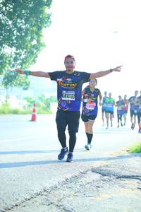 BIB: 21015
                            <button type="button" onclick="openModal(3812395)" class="btn btn-primary btn-sm float-right btn-popup" data-toggle="modal" data-target=".modal-high-quality">
                        <i class="fas fa-shopping-cart"></i> Add to Cart
                    </button>
                                            <button type="button" onclick="isThisMe(3812395, true)" class="btn btn-success btn-sm float-right btn-popup btn-isme hidden" data-toggle="tooltip" data-placement="bottom" title="นี่คือรูปของคุณใช่ไหม คลิกที่นี่เพื่อเอาเข้าอัลบั้ม">
                        <i class="fas fa-plus"></i> Add to album
                    </button>
                    <button type="button" onclick="isThisMe(3812395, false)" class="btn btn-warning btn-sm float-right btn-popup btn-isnotme hidden">
                        <i class="fas fa-ban"></i> Remove from album
                    </button>