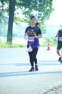 BIB: 211, 22111
                            <button type="button" onclick="openModal(3812243)" class="btn btn-primary btn-sm float-right btn-popup" data-toggle="modal" data-target=".modal-high-quality">
                        <i class="fas fa-shopping-cart"></i> Add to Cart
                    </button>
                                            <button type="button" onclick="isThisMe(3812243, true)" class="btn btn-success btn-sm float-right btn-popup btn-isme hidden" data-toggle="tooltip" data-placement="bottom" title="นี่คือรูปของคุณใช่ไหม คลิกที่นี่เพื่อเอาเข้าอัลบั้ม">
                        <i class="fas fa-plus"></i> Add to album
                    </button>
                    <button type="button" onclick="isThisMe(3812243, false)" class="btn btn-warning btn-sm float-right btn-popup btn-isnotme hidden">
                        <i class="fas fa-ban"></i> Remove from album
                    </button>