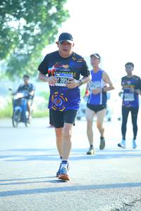 BIB: 205
                            <button type="button" onclick="openModal(3698439)" class="btn btn-primary btn-sm float-right btn-popup" data-toggle="modal" data-target=".modal-high-quality">
                        <i class="fas fa-shopping-cart"></i> Add to Cart
                    </button>
                                            <button type="button" onclick="isThisMe(3698439, true)" class="btn btn-success btn-sm float-right btn-popup btn-isme hidden" data-toggle="tooltip" data-placement="bottom" title="นี่คือรูปของคุณใช่ไหม คลิกที่นี่เพื่อเอาเข้าอัลบั้ม">
                        <i class="fas fa-plus"></i> Add to album
                    </button>
                    <button type="button" onclick="isThisMe(3698439, false)" class="btn btn-warning btn-sm float-right btn-popup btn-isnotme hidden">
                        <i class="fas fa-ban"></i> Remove from album
                    </button>