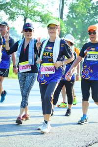 BIB: 10330, 12599, 12666
                            <button type="button" onclick="openModal(3811608)" class="btn btn-primary btn-sm float-right btn-popup" data-toggle="modal" data-target=".modal-high-quality">
                        <i class="fas fa-shopping-cart"></i> Add to Cart
                    </button>
                                            <button type="button" onclick="isThisMe(3811608, true)" class="btn btn-success btn-sm float-right btn-popup btn-isme hidden" data-toggle="tooltip" data-placement="bottom" title="นี่คือรูปของคุณใช่ไหม คลิกที่นี่เพื่อเอาเข้าอัลบั้ม">
                        <i class="fas fa-plus"></i> Add to album
                    </button>
                    <button type="button" onclick="isThisMe(3811608, false)" class="btn btn-warning btn-sm float-right btn-popup btn-isnotme hidden">
                        <i class="fas fa-ban"></i> Remove from album
                    </button>