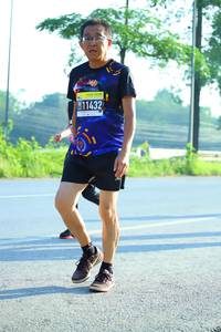 BIB: 11432
                            <button type="button" onclick="openModal(3811990)" class="btn btn-primary btn-sm float-right btn-popup" data-toggle="modal" data-target=".modal-high-quality">
                        <i class="fas fa-shopping-cart"></i> Add to Cart
                    </button>
                                            <button type="button" onclick="isThisMe(3811990, true)" class="btn btn-success btn-sm float-right btn-popup btn-isme hidden" data-toggle="tooltip" data-placement="bottom" title="นี่คือรูปของคุณใช่ไหม คลิกที่นี่เพื่อเอาเข้าอัลบั้ม">
                        <i class="fas fa-plus"></i> Add to album
                    </button>
                    <button type="button" onclick="isThisMe(3811990, false)" class="btn btn-warning btn-sm float-right btn-popup btn-isnotme hidden">
                        <i class="fas fa-ban"></i> Remove from album
                    </button>