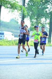 BIB: 41266
                            <button type="button" onclick="openModal(3811043)" class="btn btn-primary btn-sm float-right btn-popup" data-toggle="modal" data-target=".modal-high-quality">
                        <i class="fas fa-shopping-cart"></i> Add to Cart
                    </button>
                                            <button type="button" onclick="isThisMe(3811043, true)" class="btn btn-success btn-sm float-right btn-popup btn-isme hidden" data-toggle="tooltip" data-placement="bottom" title="นี่คือรูปของคุณใช่ไหม คลิกที่นี่เพื่อเอาเข้าอัลบั้ม">
                        <i class="fas fa-plus"></i> Add to album
                    </button>
                    <button type="button" onclick="isThisMe(3811043, false)" class="btn btn-warning btn-sm float-right btn-popup btn-isnotme hidden">
                        <i class="fas fa-ban"></i> Remove from album
                    </button>