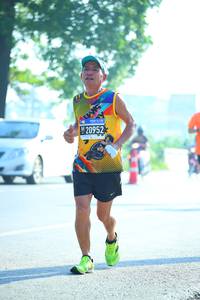 BIB: 20952
                            <button type="button" onclick="openModal(3706162)" class="btn btn-primary btn-sm float-right btn-popup" data-toggle="modal" data-target=".modal-high-quality">
                        <i class="fas fa-shopping-cart"></i> Add to Cart
                    </button>
                                            <button type="button" onclick="isThisMe(3706162, true)" class="btn btn-success btn-sm float-right btn-popup btn-isme hidden" data-toggle="tooltip" data-placement="bottom" title="นี่คือรูปของคุณใช่ไหม คลิกที่นี่เพื่อเอาเข้าอัลบั้ม">
                        <i class="fas fa-plus"></i> Add to album
                    </button>
                    <button type="button" onclick="isThisMe(3706162, false)" class="btn btn-warning btn-sm float-right btn-popup btn-isnotme hidden">
                        <i class="fas fa-ban"></i> Remove from album
                    </button>