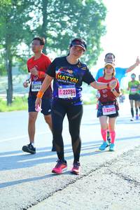 BIB: 22284, 2240
                            <button type="button" onclick="openModal(3713752)" class="btn btn-primary btn-sm float-right btn-popup" data-toggle="modal" data-target=".modal-high-quality">
                        <i class="fas fa-shopping-cart"></i> Add to Cart
                    </button>
                                            <button type="button" onclick="isThisMe(3713752, true)" class="btn btn-success btn-sm float-right btn-popup btn-isme hidden" data-toggle="tooltip" data-placement="bottom" title="นี่คือรูปของคุณใช่ไหม คลิกที่นี่เพื่อเอาเข้าอัลบั้ม">
                        <i class="fas fa-plus"></i> Add to album
                    </button>
                    <button type="button" onclick="isThisMe(3713752, false)" class="btn btn-warning btn-sm float-right btn-popup btn-isnotme hidden">
                        <i class="fas fa-ban"></i> Remove from album
                    </button>