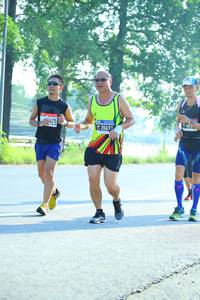 BIB: 475, 2069
                            <button type="button" onclick="openModal(3812177)" class="btn btn-primary btn-sm float-right btn-popup" data-toggle="modal" data-target=".modal-high-quality">
                        <i class="fas fa-shopping-cart"></i> Add to Cart
                    </button>
                                            <button type="button" onclick="isThisMe(3812177, true)" class="btn btn-success btn-sm float-right btn-popup btn-isme hidden" data-toggle="tooltip" data-placement="bottom" title="นี่คือรูปของคุณใช่ไหม คลิกที่นี่เพื่อเอาเข้าอัลบั้ม">
                        <i class="fas fa-plus"></i> Add to album
                    </button>
                    <button type="button" onclick="isThisMe(3812177, false)" class="btn btn-warning btn-sm float-right btn-popup btn-isnotme hidden">
                        <i class="fas fa-ban"></i> Remove from album
                    </button>