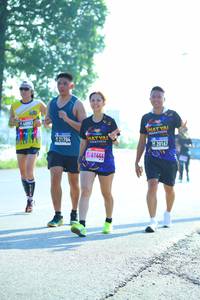 BIB: 21704, 20167, 41444, 
                            <button type="button" onclick="openModal(3712475)" class="btn btn-primary btn-sm float-right btn-popup" data-toggle="modal" data-target=".modal-high-quality">
                        <i class="fas fa-shopping-cart"></i> Add to Cart
                    </button>
                                            <button type="button" onclick="isThisMe(3712475, true)" class="btn btn-success btn-sm float-right btn-popup btn-isme hidden" data-toggle="tooltip" data-placement="bottom" title="นี่คือรูปของคุณใช่ไหม คลิกที่นี่เพื่อเอาเข้าอัลบั้ม">
                        <i class="fas fa-plus"></i> Add to album
                    </button>
                    <button type="button" onclick="isThisMe(3712475, false)" class="btn btn-warning btn-sm float-right btn-popup btn-isnotme hidden">
                        <i class="fas fa-ban"></i> Remove from album
                    </button>