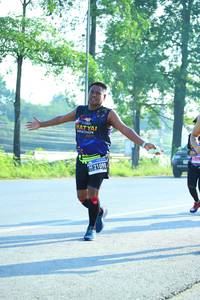 BIB: 21090
                            <button type="button" onclick="openModal(3707931)" class="btn btn-primary btn-sm float-right btn-popup" data-toggle="modal" data-target=".modal-high-quality">
                        <i class="fas fa-shopping-cart"></i> Add to Cart
                    </button>
                                            <button type="button" onclick="isThisMe(3707931, true)" class="btn btn-success btn-sm float-right btn-popup btn-isme hidden" data-toggle="tooltip" data-placement="bottom" title="นี่คือรูปของคุณใช่ไหม คลิกที่นี่เพื่อเอาเข้าอัลบั้ม">
                        <i class="fas fa-plus"></i> Add to album
                    </button>
                    <button type="button" onclick="isThisMe(3707931, false)" class="btn btn-warning btn-sm float-right btn-popup btn-isnotme hidden">
                        <i class="fas fa-ban"></i> Remove from album
                    </button>