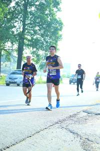 BIB: 
                            <button type="button" onclick="openModal(3813399)" class="btn btn-primary btn-sm float-right btn-popup" data-toggle="modal" data-target=".modal-high-quality">
                        <i class="fas fa-shopping-cart"></i> Add to Cart
                    </button>
                                            <button type="button" onclick="isThisMe(3813399, true)" class="btn btn-success btn-sm float-right btn-popup btn-isme hidden" data-toggle="tooltip" data-placement="bottom" title="นี่คือรูปของคุณใช่ไหม คลิกที่นี่เพื่อเอาเข้าอัลบั้ม">
                        <i class="fas fa-plus"></i> Add to album
                    </button>
                    <button type="button" onclick="isThisMe(3813399, false)" class="btn btn-warning btn-sm float-right btn-popup btn-isnotme hidden">
                        <i class="fas fa-ban"></i> Remove from album
                    </button>