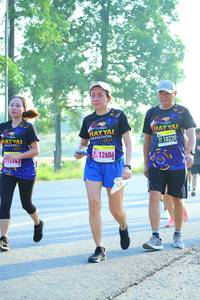 BIB: 2019, 12606, 143
                            <button type="button" onclick="openModal(3679395)" class="btn btn-primary btn-sm float-right btn-popup" data-toggle="modal" data-target=".modal-high-quality">
                        <i class="fas fa-shopping-cart"></i> Add to Cart
                    </button>
                                            <button type="button" onclick="isThisMe(3679395, true)" class="btn btn-success btn-sm float-right btn-popup btn-isme hidden" data-toggle="tooltip" data-placement="bottom" title="นี่คือรูปของคุณใช่ไหม คลิกที่นี่เพื่อเอาเข้าอัลบั้ม">
                        <i class="fas fa-plus"></i> Add to album
                    </button>
                    <button type="button" onclick="isThisMe(3679395, false)" class="btn btn-warning btn-sm float-right btn-popup btn-isnotme hidden">
                        <i class="fas fa-ban"></i> Remove from album
                    </button>