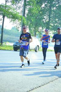 BIB: 
                            <button type="button" onclick="openModal(3812574)" class="btn btn-primary btn-sm float-right btn-popup" data-toggle="modal" data-target=".modal-high-quality">
                        <i class="fas fa-shopping-cart"></i> Add to Cart
                    </button>
                                            <button type="button" onclick="isThisMe(3812574, true)" class="btn btn-success btn-sm float-right btn-popup btn-isme hidden" data-toggle="tooltip" data-placement="bottom" title="นี่คือรูปของคุณใช่ไหม คลิกที่นี่เพื่อเอาเข้าอัลบั้ม">
                        <i class="fas fa-plus"></i> Add to album
                    </button>
                    <button type="button" onclick="isThisMe(3812574, false)" class="btn btn-warning btn-sm float-right btn-popup btn-isnotme hidden">
                        <i class="fas fa-ban"></i> Remove from album
                    </button>