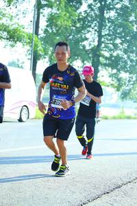 BIB: 201, 205
                            <button type="button" onclick="openModal(3812234)" class="btn btn-primary btn-sm float-right btn-popup" data-toggle="modal" data-target=".modal-high-quality">
                        <i class="fas fa-shopping-cart"></i> Add to Cart
                    </button>
                                            <button type="button" onclick="isThisMe(3812234, true)" class="btn btn-success btn-sm float-right btn-popup btn-isme hidden" data-toggle="tooltip" data-placement="bottom" title="นี่คือรูปของคุณใช่ไหม คลิกที่นี่เพื่อเอาเข้าอัลบั้ม">
                        <i class="fas fa-plus"></i> Add to album
                    </button>
                    <button type="button" onclick="isThisMe(3812234, false)" class="btn btn-warning btn-sm float-right btn-popup btn-isnotme hidden">
                        <i class="fas fa-ban"></i> Remove from album
                    </button>