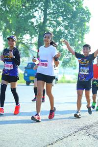 BIB: 21966, 21765, 21321, 
                            <button type="button" onclick="openModal(3699973)" class="btn btn-primary btn-sm float-right btn-popup" data-toggle="modal" data-target=".modal-high-quality">
                        <i class="fas fa-shopping-cart"></i> Add to Cart
                    </button>
                                            <button type="button" onclick="isThisMe(3699973, true)" class="btn btn-success btn-sm float-right btn-popup btn-isme hidden" data-toggle="tooltip" data-placement="bottom" title="นี่คือรูปของคุณใช่ไหม คลิกที่นี่เพื่อเอาเข้าอัลบั้ม">
                        <i class="fas fa-plus"></i> Add to album
                    </button>
                    <button type="button" onclick="isThisMe(3699973, false)" class="btn btn-warning btn-sm float-right btn-popup btn-isnotme hidden">
                        <i class="fas fa-ban"></i> Remove from album
                    </button>