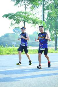 BIB: 21177
                            <button type="button" onclick="openModal(3811633)" class="btn btn-primary btn-sm float-right btn-popup" data-toggle="modal" data-target=".modal-high-quality">
                        <i class="fas fa-shopping-cart"></i> Add to Cart
                    </button>
                                            <button type="button" onclick="isThisMe(3811633, true)" class="btn btn-success btn-sm float-right btn-popup btn-isme hidden" data-toggle="tooltip" data-placement="bottom" title="นี่คือรูปของคุณใช่ไหม คลิกที่นี่เพื่อเอาเข้าอัลบั้ม">
                        <i class="fas fa-plus"></i> Add to album
                    </button>
                    <button type="button" onclick="isThisMe(3811633, false)" class="btn btn-warning btn-sm float-right btn-popup btn-isnotme hidden">
                        <i class="fas fa-ban"></i> Remove from album
                    </button>