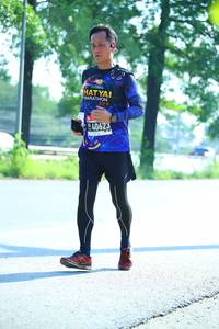 BIB: 40623
                            <button type="button" onclick="openModal(3714978)" class="btn btn-primary btn-sm float-right btn-popup" data-toggle="modal" data-target=".modal-high-quality">
                        <i class="fas fa-shopping-cart"></i> Add to Cart
                    </button>
                                            <button type="button" onclick="isThisMe(3714978, true)" class="btn btn-success btn-sm float-right btn-popup btn-isme hidden" data-toggle="tooltip" data-placement="bottom" title="นี่คือรูปของคุณใช่ไหม คลิกที่นี่เพื่อเอาเข้าอัลบั้ม">
                        <i class="fas fa-plus"></i> Add to album
                    </button>
                    <button type="button" onclick="isThisMe(3714978, false)" class="btn btn-warning btn-sm float-right btn-popup btn-isnotme hidden">
                        <i class="fas fa-ban"></i> Remove from album
                    </button>