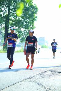 BIB: 41043, 
                            <button type="button" onclick="openModal(3813200)" class="btn btn-primary btn-sm float-right btn-popup" data-toggle="modal" data-target=".modal-high-quality">
                        <i class="fas fa-shopping-cart"></i> Add to Cart
                    </button>
                                            <button type="button" onclick="isThisMe(3813200, true)" class="btn btn-success btn-sm float-right btn-popup btn-isme hidden" data-toggle="tooltip" data-placement="bottom" title="นี่คือรูปของคุณใช่ไหม คลิกที่นี่เพื่อเอาเข้าอัลบั้ม">
                        <i class="fas fa-plus"></i> Add to album
                    </button>
                    <button type="button" onclick="isThisMe(3813200, false)" class="btn btn-warning btn-sm float-right btn-popup btn-isnotme hidden">
                        <i class="fas fa-ban"></i> Remove from album
                    </button>