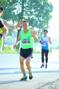 BIB: 21677, 22412
                            <button type="button" onclick="openModal(3712679)" class="btn btn-primary btn-sm float-right btn-popup" data-toggle="modal" data-target=".modal-high-quality">
                        <i class="fas fa-shopping-cart"></i> Add to Cart
                    </button>
                                            <button type="button" onclick="isThisMe(3712679, true)" class="btn btn-success btn-sm float-right btn-popup btn-isme hidden" data-toggle="tooltip" data-placement="bottom" title="นี่คือรูปของคุณใช่ไหม คลิกที่นี่เพื่อเอาเข้าอัลบั้ม">
                        <i class="fas fa-plus"></i> Add to album
                    </button>
                    <button type="button" onclick="isThisMe(3712679, false)" class="btn btn-warning btn-sm float-right btn-popup btn-isnotme hidden">
                        <i class="fas fa-ban"></i> Remove from album
                    </button>