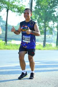 BIB: 20945
                            <button type="button" onclick="openModal(3812544)" class="btn btn-primary btn-sm float-right btn-popup" data-toggle="modal" data-target=".modal-high-quality">
                        <i class="fas fa-shopping-cart"></i> Add to Cart
                    </button>
                                            <button type="button" onclick="isThisMe(3812544, true)" class="btn btn-success btn-sm float-right btn-popup btn-isme hidden" data-toggle="tooltip" data-placement="bottom" title="นี่คือรูปของคุณใช่ไหม คลิกที่นี่เพื่อเอาเข้าอัลบั้ม">
                        <i class="fas fa-plus"></i> Add to album
                    </button>
                    <button type="button" onclick="isThisMe(3812544, false)" class="btn btn-warning btn-sm float-right btn-popup btn-isnotme hidden">
                        <i class="fas fa-ban"></i> Remove from album
                    </button>