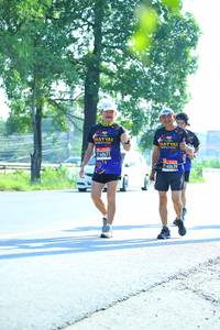 BIB: 40439
                            <button type="button" onclick="openModal(3713943)" class="btn btn-primary btn-sm float-right btn-popup" data-toggle="modal" data-target=".modal-high-quality">
                        <i class="fas fa-shopping-cart"></i> Add to Cart
                    </button>
                                            <button type="button" onclick="isThisMe(3713943, true)" class="btn btn-success btn-sm float-right btn-popup btn-isme hidden" data-toggle="tooltip" data-placement="bottom" title="นี่คือรูปของคุณใช่ไหม คลิกที่นี่เพื่อเอาเข้าอัลบั้ม">
                        <i class="fas fa-plus"></i> Add to album
                    </button>
                    <button type="button" onclick="isThisMe(3713943, false)" class="btn btn-warning btn-sm float-right btn-popup btn-isnotme hidden">
                        <i class="fas fa-ban"></i> Remove from album
                    </button>