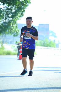 BIB: 20425
                            <button type="button" onclick="openModal(3813204)" class="btn btn-primary btn-sm float-right btn-popup" data-toggle="modal" data-target=".modal-high-quality">
                        <i class="fas fa-shopping-cart"></i> Add to Cart
                    </button>
                                            <button type="button" onclick="isThisMe(3813204, true)" class="btn btn-success btn-sm float-right btn-popup btn-isme hidden" data-toggle="tooltip" data-placement="bottom" title="นี่คือรูปของคุณใช่ไหม คลิกที่นี่เพื่อเอาเข้าอัลบั้ม">
                        <i class="fas fa-plus"></i> Add to album
                    </button>
                    <button type="button" onclick="isThisMe(3813204, false)" class="btn btn-warning btn-sm float-right btn-popup btn-isnotme hidden">
                        <i class="fas fa-ban"></i> Remove from album
                    </button>