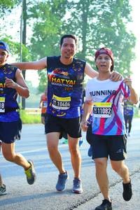 BIB: 2019, 1040411082
                            <button type="button" onclick="openModal(3680435)" class="btn btn-primary btn-sm float-right btn-popup" data-toggle="modal" data-target=".modal-high-quality">
                        <i class="fas fa-shopping-cart"></i> Add to Cart
                    </button>
                                            <button type="button" onclick="isThisMe(3680435, true)" class="btn btn-success btn-sm float-right btn-popup btn-isme hidden" data-toggle="tooltip" data-placement="bottom" title="นี่คือรูปของคุณใช่ไหม คลิกที่นี่เพื่อเอาเข้าอัลบั้ม">
                        <i class="fas fa-plus"></i> Add to album
                    </button>
                    <button type="button" onclick="isThisMe(3680435, false)" class="btn btn-warning btn-sm float-right btn-popup btn-isnotme hidden">
                        <i class="fas fa-ban"></i> Remove from album
                    </button>