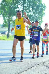 BIB: 21110, 20627
                            <button type="button" onclick="openModal(3812429)" class="btn btn-primary btn-sm float-right btn-popup" data-toggle="modal" data-target=".modal-high-quality">
                        <i class="fas fa-shopping-cart"></i> Add to Cart
                    </button>
                                            <button type="button" onclick="isThisMe(3812429, true)" class="btn btn-success btn-sm float-right btn-popup btn-isme hidden" data-toggle="tooltip" data-placement="bottom" title="นี่คือรูปของคุณใช่ไหม คลิกที่นี่เพื่อเอาเข้าอัลบั้ม">
                        <i class="fas fa-plus"></i> Add to album
                    </button>
                    <button type="button" onclick="isThisMe(3812429, false)" class="btn btn-warning btn-sm float-right btn-popup btn-isnotme hidden">
                        <i class="fas fa-ban"></i> Remove from album
                    </button>