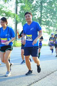 BIB: 10475
                            <button type="button" onclick="openModal(3808032)" class="btn btn-primary btn-sm float-right btn-popup" data-toggle="modal" data-target=".modal-high-quality">
                        <i class="fas fa-shopping-cart"></i> Add to Cart
                    </button>
                                            <button type="button" onclick="isThisMe(3808032, true)" class="btn btn-success btn-sm float-right btn-popup btn-isme hidden" data-toggle="tooltip" data-placement="bottom" title="นี่คือรูปของคุณใช่ไหม คลิกที่นี่เพื่อเอาเข้าอัลบั้ม">
                        <i class="fas fa-plus"></i> Add to album
                    </button>
                    <button type="button" onclick="isThisMe(3808032, false)" class="btn btn-warning btn-sm float-right btn-popup btn-isnotme hidden">
                        <i class="fas fa-ban"></i> Remove from album
                    </button>