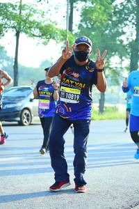 BIB: 10819, 1155
                            <button type="button" onclick="openModal(3707770)" class="btn btn-primary btn-sm float-right btn-popup" data-toggle="modal" data-target=".modal-high-quality">
                        <i class="fas fa-shopping-cart"></i> Add to Cart
                    </button>
                                            <button type="button" onclick="isThisMe(3707770, true)" class="btn btn-success btn-sm float-right btn-popup btn-isme hidden" data-toggle="tooltip" data-placement="bottom" title="นี่คือรูปของคุณใช่ไหม คลิกที่นี่เพื่อเอาเข้าอัลบั้ม">
                        <i class="fas fa-plus"></i> Add to album
                    </button>
                    <button type="button" onclick="isThisMe(3707770, false)" class="btn btn-warning btn-sm float-right btn-popup btn-isnotme hidden">
                        <i class="fas fa-ban"></i> Remove from album
                    </button>