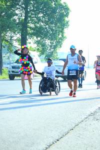 BIB: 21580
                            <button type="button" onclick="openModal(3813220)" class="btn btn-primary btn-sm float-right btn-popup" data-toggle="modal" data-target=".modal-high-quality">
                        <i class="fas fa-shopping-cart"></i> Add to Cart
                    </button>
                                            <button type="button" onclick="isThisMe(3813220, true)" class="btn btn-success btn-sm float-right btn-popup btn-isme hidden" data-toggle="tooltip" data-placement="bottom" title="นี่คือรูปของคุณใช่ไหม คลิกที่นี่เพื่อเอาเข้าอัลบั้ม">
                        <i class="fas fa-plus"></i> Add to album
                    </button>
                    <button type="button" onclick="isThisMe(3813220, false)" class="btn btn-warning btn-sm float-right btn-popup btn-isnotme hidden">
                        <i class="fas fa-ban"></i> Remove from album
                    </button>