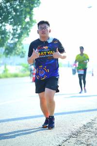 BIB: 201
                            <button type="button" onclick="openModal(3713437)" class="btn btn-primary btn-sm float-right btn-popup" data-toggle="modal" data-target=".modal-high-quality">
                        <i class="fas fa-shopping-cart"></i> Add to Cart
                    </button>
                                            <button type="button" onclick="isThisMe(3713437, true)" class="btn btn-success btn-sm float-right btn-popup btn-isme hidden" data-toggle="tooltip" data-placement="bottom" title="นี่คือรูปของคุณใช่ไหม คลิกที่นี่เพื่อเอาเข้าอัลบั้ม">
                        <i class="fas fa-plus"></i> Add to album
                    </button>
                    <button type="button" onclick="isThisMe(3713437, false)" class="btn btn-warning btn-sm float-right btn-popup btn-isnotme hidden">
                        <i class="fas fa-ban"></i> Remove from album
                    </button>