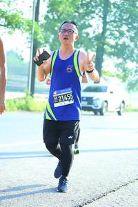 BIB: 21455
                            <button type="button" onclick="openModal(3811899)" class="btn btn-primary btn-sm float-right btn-popup" data-toggle="modal" data-target=".modal-high-quality">
                        <i class="fas fa-shopping-cart"></i> Add to Cart
                    </button>
                                            <button type="button" onclick="isThisMe(3811899, true)" class="btn btn-success btn-sm float-right btn-popup btn-isme hidden" data-toggle="tooltip" data-placement="bottom" title="นี่คือรูปของคุณใช่ไหม คลิกที่นี่เพื่อเอาเข้าอัลบั้ม">
                        <i class="fas fa-plus"></i> Add to album
                    </button>
                    <button type="button" onclick="isThisMe(3811899, false)" class="btn btn-warning btn-sm float-right btn-popup btn-isnotme hidden">
                        <i class="fas fa-ban"></i> Remove from album
                    </button>