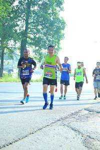 BIB: 41041
                            <button type="button" onclick="openModal(3812439)" class="btn btn-primary btn-sm float-right btn-popup" data-toggle="modal" data-target=".modal-high-quality">
                        <i class="fas fa-shopping-cart"></i> Add to Cart
                    </button>
                                            <button type="button" onclick="isThisMe(3812439, true)" class="btn btn-success btn-sm float-right btn-popup btn-isme hidden" data-toggle="tooltip" data-placement="bottom" title="นี่คือรูปของคุณใช่ไหม คลิกที่นี่เพื่อเอาเข้าอัลบั้ม">
                        <i class="fas fa-plus"></i> Add to album
                    </button>
                    <button type="button" onclick="isThisMe(3812439, false)" class="btn btn-warning btn-sm float-right btn-popup btn-isnotme hidden">
                        <i class="fas fa-ban"></i> Remove from album
                    </button>