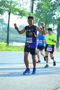 BIB: 21144
                            <button type="button" onclick="openModal(3812340)" class="btn btn-primary btn-sm float-right btn-popup" data-toggle="modal" data-target=".modal-high-quality">
                        <i class="fas fa-shopping-cart"></i> Add to Cart
                    </button>
                                            <button type="button" onclick="isThisMe(3812340, true)" class="btn btn-success btn-sm float-right btn-popup btn-isme hidden" data-toggle="tooltip" data-placement="bottom" title="นี่คือรูปของคุณใช่ไหม คลิกที่นี่เพื่อเอาเข้าอัลบั้ม">
                        <i class="fas fa-plus"></i> Add to album
                    </button>
                    <button type="button" onclick="isThisMe(3812340, false)" class="btn btn-warning btn-sm float-right btn-popup btn-isnotme hidden">
                        <i class="fas fa-ban"></i> Remove from album
                    </button>