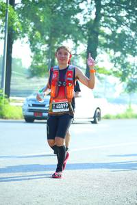 BIB: 40899
                            <button type="button" onclick="openModal(3710021)" class="btn btn-primary btn-sm float-right btn-popup" data-toggle="modal" data-target=".modal-high-quality">
                        <i class="fas fa-shopping-cart"></i> Add to Cart
                    </button>
                                            <button type="button" onclick="isThisMe(3710021, true)" class="btn btn-success btn-sm float-right btn-popup btn-isme hidden" data-toggle="tooltip" data-placement="bottom" title="นี่คือรูปของคุณใช่ไหม คลิกที่นี่เพื่อเอาเข้าอัลบั้ม">
                        <i class="fas fa-plus"></i> Add to album
                    </button>
                    <button type="button" onclick="isThisMe(3710021, false)" class="btn btn-warning btn-sm float-right btn-popup btn-isnotme hidden">
                        <i class="fas fa-ban"></i> Remove from album
                    </button>