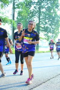 BIB: 12212
                            <button type="button" onclick="openModal(3810992)" class="btn btn-primary btn-sm float-right btn-popup" data-toggle="modal" data-target=".modal-high-quality">
                        <i class="fas fa-shopping-cart"></i> Add to Cart
                    </button>
                                            <button type="button" onclick="isThisMe(3810992, true)" class="btn btn-success btn-sm float-right btn-popup btn-isme hidden" data-toggle="tooltip" data-placement="bottom" title="นี่คือรูปของคุณใช่ไหม คลิกที่นี่เพื่อเอาเข้าอัลบั้ม">
                        <i class="fas fa-plus"></i> Add to album
                    </button>
                    <button type="button" onclick="isThisMe(3810992, false)" class="btn btn-warning btn-sm float-right btn-popup btn-isnotme hidden">
                        <i class="fas fa-ban"></i> Remove from album
                    </button>