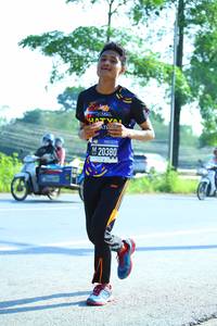 BIB: 20380
                            <button type="button" onclick="openModal(3813855)" class="btn btn-primary btn-sm float-right btn-popup" data-toggle="modal" data-target=".modal-high-quality">
                        <i class="fas fa-shopping-cart"></i> Add to Cart
                    </button>
                                            <button type="button" onclick="isThisMe(3813855, true)" class="btn btn-success btn-sm float-right btn-popup btn-isme hidden" data-toggle="tooltip" data-placement="bottom" title="นี่คือรูปของคุณใช่ไหม คลิกที่นี่เพื่อเอาเข้าอัลบั้ม">
                        <i class="fas fa-plus"></i> Add to album
                    </button>
                    <button type="button" onclick="isThisMe(3813855, false)" class="btn btn-warning btn-sm float-right btn-popup btn-isnotme hidden">
                        <i class="fas fa-ban"></i> Remove from album
                    </button>