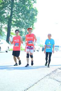 BIB: 20652
                            <button type="button" onclick="openModal(3812828)" class="btn btn-primary btn-sm float-right btn-popup" data-toggle="modal" data-target=".modal-high-quality">
                        <i class="fas fa-shopping-cart"></i> Add to Cart
                    </button>
                                            <button type="button" onclick="isThisMe(3812828, true)" class="btn btn-success btn-sm float-right btn-popup btn-isme hidden" data-toggle="tooltip" data-placement="bottom" title="นี่คือรูปของคุณใช่ไหม คลิกที่นี่เพื่อเอาเข้าอัลบั้ม">
                        <i class="fas fa-plus"></i> Add to album
                    </button>
                    <button type="button" onclick="isThisMe(3812828, false)" class="btn btn-warning btn-sm float-right btn-popup btn-isnotme hidden">
                        <i class="fas fa-ban"></i> Remove from album
                    </button>