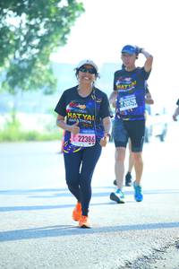 BIB: 22386, 
                            <button type="button" onclick="openModal(3696452)" class="btn btn-primary btn-sm float-right btn-popup" data-toggle="modal" data-target=".modal-high-quality">
                        <i class="fas fa-shopping-cart"></i> Add to Cart
                    </button>
                                            <button type="button" onclick="isThisMe(3696452, true)" class="btn btn-success btn-sm float-right btn-popup btn-isme hidden" data-toggle="tooltip" data-placement="bottom" title="นี่คือรูปของคุณใช่ไหม คลิกที่นี่เพื่อเอาเข้าอัลบั้ม">
                        <i class="fas fa-plus"></i> Add to album
                    </button>
                    <button type="button" onclick="isThisMe(3696452, false)" class="btn btn-warning btn-sm float-right btn-popup btn-isnotme hidden">
                        <i class="fas fa-ban"></i> Remove from album
                    </button>