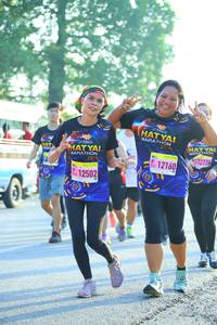 BIB: 1277, 12160, 12502
                            <button type="button" onclick="openModal(3808145)" class="btn btn-primary btn-sm float-right btn-popup" data-toggle="modal" data-target=".modal-high-quality">
                        <i class="fas fa-shopping-cart"></i> Add to Cart
                    </button>
                                            <button type="button" onclick="isThisMe(3808145, true)" class="btn btn-success btn-sm float-right btn-popup btn-isme hidden" data-toggle="tooltip" data-placement="bottom" title="นี่คือรูปของคุณใช่ไหม คลิกที่นี่เพื่อเอาเข้าอัลบั้ม">
                        <i class="fas fa-plus"></i> Add to album
                    </button>
                    <button type="button" onclick="isThisMe(3808145, false)" class="btn btn-warning btn-sm float-right btn-popup btn-isnotme hidden">
                        <i class="fas fa-ban"></i> Remove from album
                    </button>