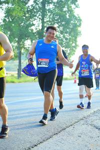 BIB: 40412, 088
                            <button type="button" onclick="openModal(3678207)" class="btn btn-primary btn-sm float-right btn-popup" data-toggle="modal" data-target=".modal-high-quality">
                        <i class="fas fa-shopping-cart"></i> Add to Cart
                    </button>
                                            <button type="button" onclick="isThisMe(3678207, true)" class="btn btn-success btn-sm float-right btn-popup btn-isme hidden" data-toggle="tooltip" data-placement="bottom" title="นี่คือรูปของคุณใช่ไหม คลิกที่นี่เพื่อเอาเข้าอัลบั้ม">
                        <i class="fas fa-plus"></i> Add to album
                    </button>
                    <button type="button" onclick="isThisMe(3678207, false)" class="btn btn-warning btn-sm float-right btn-popup btn-isnotme hidden">
                        <i class="fas fa-ban"></i> Remove from album
                    </button>