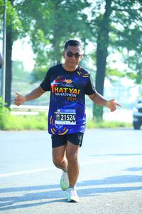 BIB: 2019, 21524
                            <button type="button" onclick="openModal(3702657)" class="btn btn-primary btn-sm float-right btn-popup" data-toggle="modal" data-target=".modal-high-quality">
                        <i class="fas fa-shopping-cart"></i> Add to Cart
                    </button>
                                            <button type="button" onclick="isThisMe(3702657, true)" class="btn btn-success btn-sm float-right btn-popup btn-isme hidden" data-toggle="tooltip" data-placement="bottom" title="นี่คือรูปของคุณใช่ไหม คลิกที่นี่เพื่อเอาเข้าอัลบั้ม">
                        <i class="fas fa-plus"></i> Add to album
                    </button>
                    <button type="button" onclick="isThisMe(3702657, false)" class="btn btn-warning btn-sm float-right btn-popup btn-isnotme hidden">
                        <i class="fas fa-ban"></i> Remove from album
                    </button>