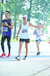 BIB: 21480, 2168, 22459
                            <button type="button" onclick="openModal(3811885)" class="btn btn-primary btn-sm float-right btn-popup" data-toggle="modal" data-target=".modal-high-quality">
                        <i class="fas fa-shopping-cart"></i> Add to Cart
                    </button>
                                            <button type="button" onclick="isThisMe(3811885, true)" class="btn btn-success btn-sm float-right btn-popup btn-isme hidden" data-toggle="tooltip" data-placement="bottom" title="นี่คือรูปของคุณใช่ไหม คลิกที่นี่เพื่อเอาเข้าอัลบั้ม">
                        <i class="fas fa-plus"></i> Add to album
                    </button>
                    <button type="button" onclick="isThisMe(3811885, false)" class="btn btn-warning btn-sm float-right btn-popup btn-isnotme hidden">
                        <i class="fas fa-ban"></i> Remove from album
                    </button>