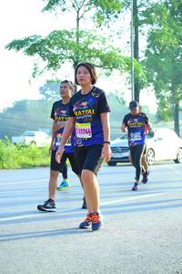 BIB: 11744
                            <button type="button" onclick="openModal(3697759)" class="btn btn-primary btn-sm float-right btn-popup" data-toggle="modal" data-target=".modal-high-quality">
                        <i class="fas fa-shopping-cart"></i> Add to Cart
                    </button>
                                            <button type="button" onclick="isThisMe(3697759, true)" class="btn btn-success btn-sm float-right btn-popup btn-isme hidden" data-toggle="tooltip" data-placement="bottom" title="นี่คือรูปของคุณใช่ไหม คลิกที่นี่เพื่อเอาเข้าอัลบั้ม">
                        <i class="fas fa-plus"></i> Add to album
                    </button>
                    <button type="button" onclick="isThisMe(3697759, false)" class="btn btn-warning btn-sm float-right btn-popup btn-isnotme hidden">
                        <i class="fas fa-ban"></i> Remove from album
                    </button>