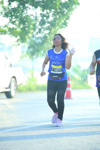 BIB: 10977
                            <button type="button" onclick="openModal(3685048)" class="btn btn-primary btn-sm float-right btn-popup" data-toggle="modal" data-target=".modal-high-quality">
                        <i class="fas fa-shopping-cart"></i> Add to Cart
                    </button>
                                            <button type="button" onclick="isThisMe(3685048, true)" class="btn btn-success btn-sm float-right btn-popup btn-isme hidden" data-toggle="tooltip" data-placement="bottom" title="นี่คือรูปของคุณใช่ไหม คลิกที่นี่เพื่อเอาเข้าอัลบั้ม">
                        <i class="fas fa-plus"></i> Add to album
                    </button>
                    <button type="button" onclick="isThisMe(3685048, false)" class="btn btn-warning btn-sm float-right btn-popup btn-isnotme hidden">
                        <i class="fas fa-ban"></i> Remove from album
                    </button>