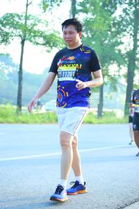 BIB: 11201
                            <button type="button" onclick="openModal(3690260)" class="btn btn-primary btn-sm float-right btn-popup" data-toggle="modal" data-target=".modal-high-quality">
                        <i class="fas fa-shopping-cart"></i> Add to Cart
                    </button>
                                            <button type="button" onclick="isThisMe(3690260, true)" class="btn btn-success btn-sm float-right btn-popup btn-isme hidden" data-toggle="tooltip" data-placement="bottom" title="นี่คือรูปของคุณใช่ไหม คลิกที่นี่เพื่อเอาเข้าอัลบั้ม">
                        <i class="fas fa-plus"></i> Add to album
                    </button>
                    <button type="button" onclick="isThisMe(3690260, false)" class="btn btn-warning btn-sm float-right btn-popup btn-isnotme hidden">
                        <i class="fas fa-ban"></i> Remove from album
                    </button>