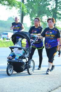 BIB: 2019
                            <button type="button" onclick="openModal(3811085)" class="btn btn-primary btn-sm float-right btn-popup" data-toggle="modal" data-target=".modal-high-quality">
                        <i class="fas fa-shopping-cart"></i> Add to Cart
                    </button>
                                            <button type="button" onclick="isThisMe(3811085, true)" class="btn btn-success btn-sm float-right btn-popup btn-isme hidden" data-toggle="tooltip" data-placement="bottom" title="นี่คือรูปของคุณใช่ไหม คลิกที่นี่เพื่อเอาเข้าอัลบั้ม">
                        <i class="fas fa-plus"></i> Add to album
                    </button>
                    <button type="button" onclick="isThisMe(3811085, false)" class="btn btn-warning btn-sm float-right btn-popup btn-isnotme hidden">
                        <i class="fas fa-ban"></i> Remove from album
                    </button>