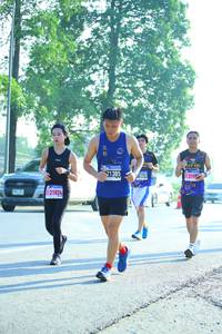 BIB: 1385, 21824
                            <button type="button" onclick="openModal(3704299)" class="btn btn-primary btn-sm float-right btn-popup" data-toggle="modal" data-target=".modal-high-quality">
                        <i class="fas fa-shopping-cart"></i> Add to Cart
                    </button>
                                            <button type="button" onclick="isThisMe(3704299, true)" class="btn btn-success btn-sm float-right btn-popup btn-isme hidden" data-toggle="tooltip" data-placement="bottom" title="นี่คือรูปของคุณใช่ไหม คลิกที่นี่เพื่อเอาเข้าอัลบั้ม">
                        <i class="fas fa-plus"></i> Add to album
                    </button>
                    <button type="button" onclick="isThisMe(3704299, false)" class="btn btn-warning btn-sm float-right btn-popup btn-isnotme hidden">
                        <i class="fas fa-ban"></i> Remove from album
                    </button>